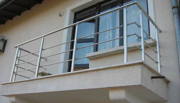 Перила для балконов